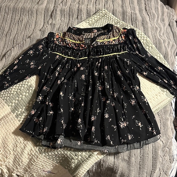 Free People Tops - Free People button up blouse